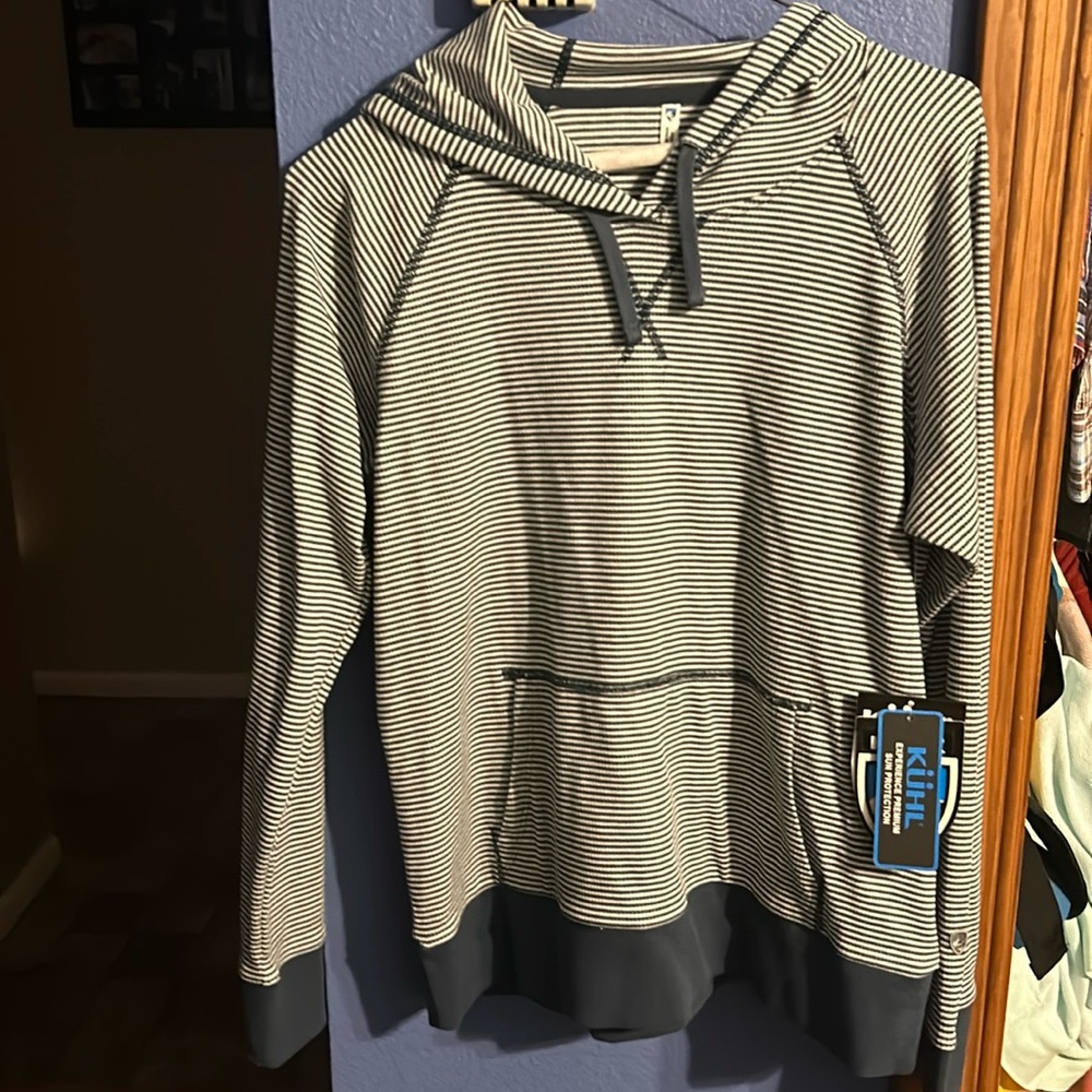 Kuhl Women’s Blue & White Small hoody BRAND NEW